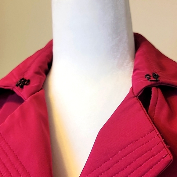 Mid-length Raincoat Hot Pink - Picture 2 of 5
